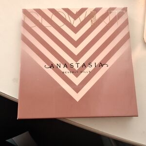 Anastasia Beverly Hills Glow Kit Sun Dipped